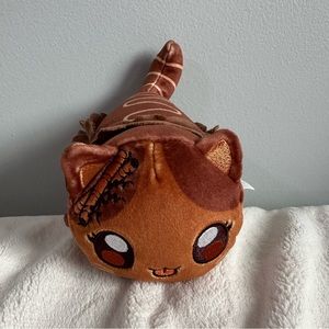 Aphmau chocolate cake cat